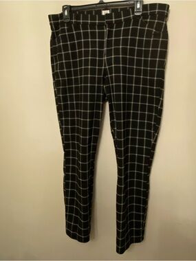 Women’s Size 14 “Skinny Ankle” Gap Black Windowpane Dress Pants